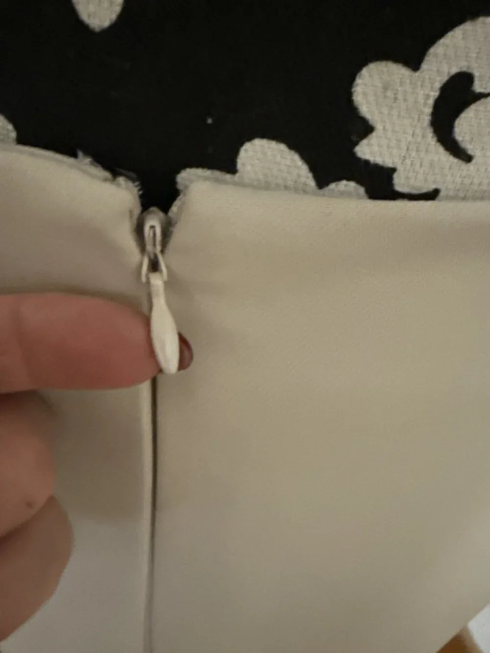 New Ann Taylor Size 4 Winter Bone Flared Skirt Lined Women’s Classic Office